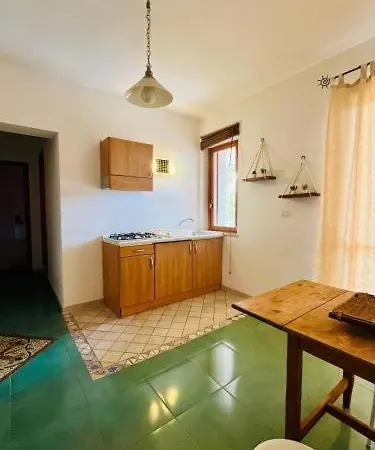 Collina Dei Pini Da Libera فيستَ